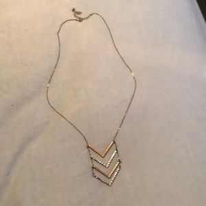 Long arrow necklace